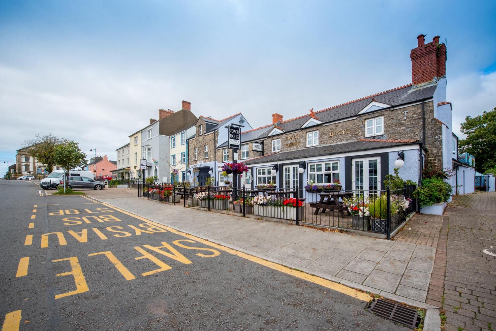 The Coach House Hotel Pembroke Exterior photo